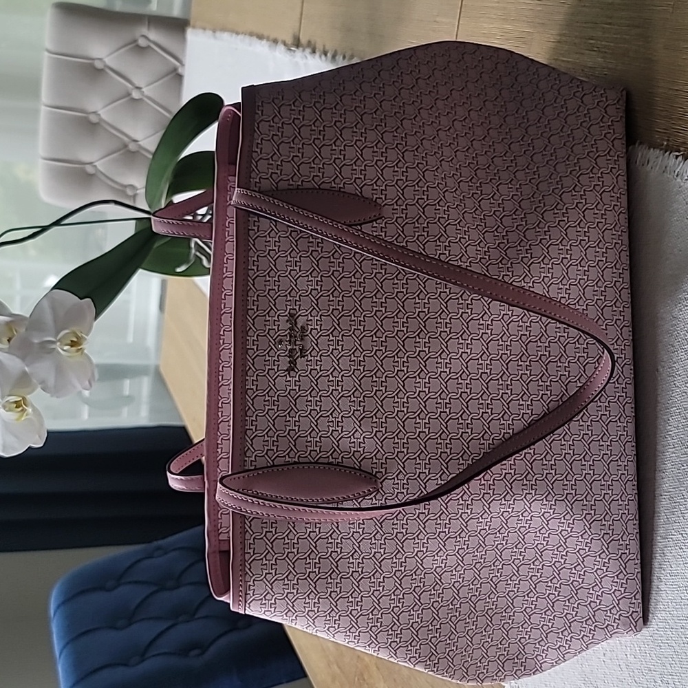 Never used Kate Spade tote bag ♠️